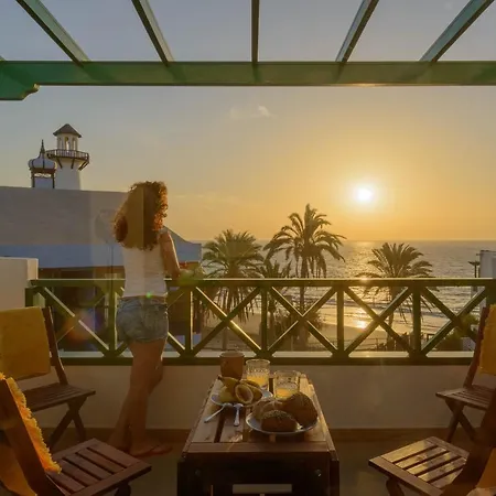 Apartman Delightful Front Apartment. Sunrise Views! *